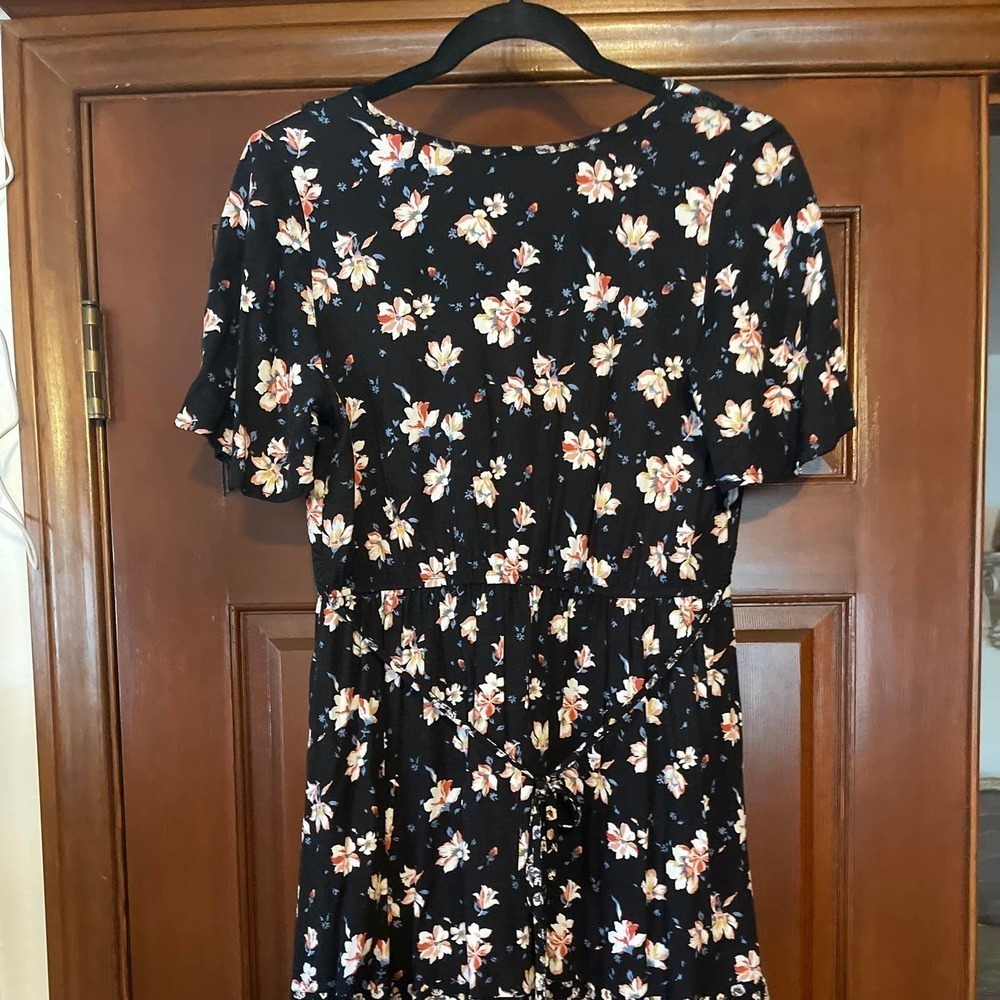 Band of gypsies little floral dress - Picture 3 of 3